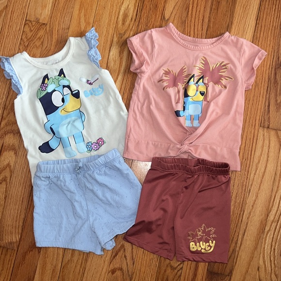 Bluey Bundle- 6 top and short sets - Picture 4 of 7